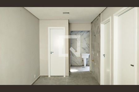 Sala e cozinha de apartamento à venda com 2 quartos, 37m² em Penha de França, São Paulo