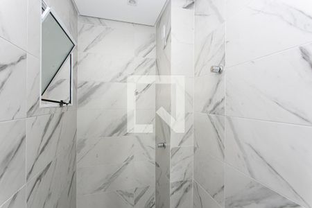 Banheiro de apartamento à venda com 2 quartos, 55m² em Penha de França, São Paulo