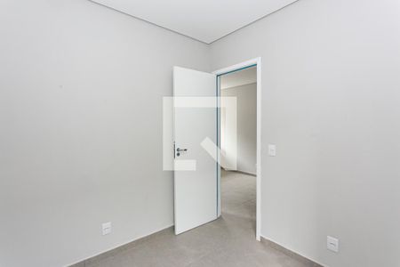Quarto 2 de apartamento para alugar com 2 quartos, 38m² em Penha de França, São Paulo
