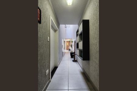 Corredor Externo de casa à venda com 3 quartos, 157m² em Jardim Wallace Simonsen, São Bernardo do Campo