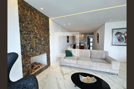 Lareira  de apartamento para alugar com 3 quartos, 195m² em Vila Andrade, São Paulo