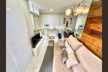 Sala de apartamento à venda com 2 quartos, 76m² em Castelo, Belo Horizonte