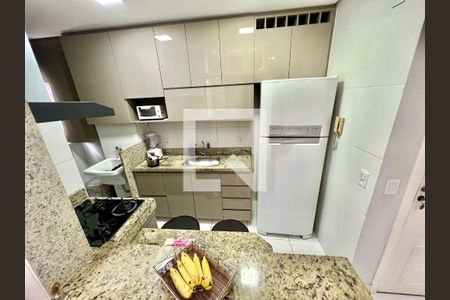 Cozinha de apartamento à venda com 2 quartos, 76m² em Castelo, Belo Horizonte