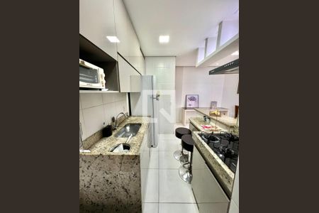 Cozinha de apartamento à venda com 2 quartos, 76m² em Castelo, Belo Horizonte