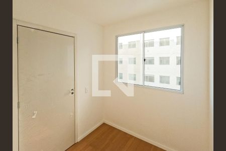 Quarto 2 de casa para alugar com 2 quartos, 34m² em Jardim Pereira Leite, São Paulo