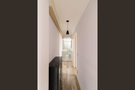 Corredor  de apartamento para alugar com 2 quartos, 50m² em Vila Salete, São Paulo