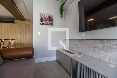 Sala de TV de apartamento à venda com 2 quartos, 110m² em Alphaville Empresarial, Barueri