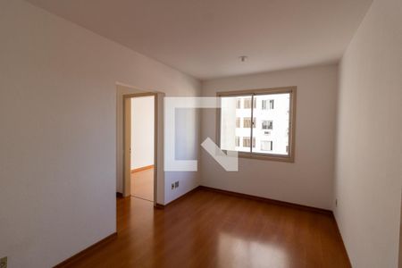 Sala de apartamento para alugar com 1 quarto, 40m² em Partenon, Porto Alegre