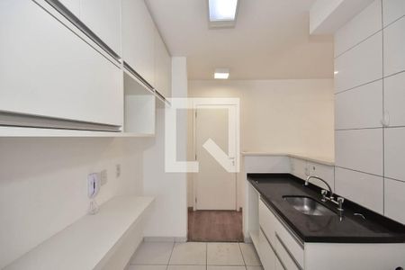 Cozinha de apartamento para alugar com 2 quartos, 55m² em Vila Andrade, São Paulo