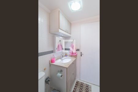 Banheiro de apartamento para alugar com 2 quartos, 43m² em Conceicao, Osasco