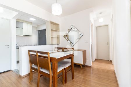 Sala de apartamento para alugar com 2 quartos, 56m² em Vila Nair, São Paulo