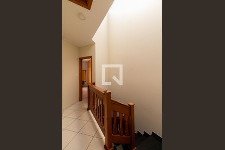 Corredor para os Quartos de casa à venda com 2 quartos, 165m² em Penha de França, São Paulo