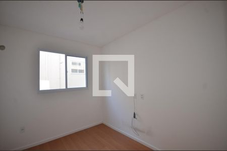 Quarto 1 de apartamento para alugar com 2 quartos, 42m² em Campo Grande, Rio de Janeiro