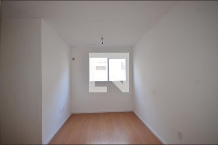 Sala de apartamento para alugar com 2 quartos, 42m² em Campo Grande, Rio de Janeiro