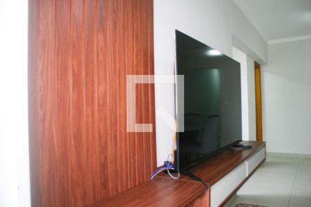 Sala de apartamento para alugar com 2 quartos, 78m² em Vila Caiçara, Praia Grande