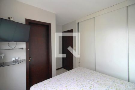 Suíte de apartamento para alugar com 3 quartos, 95m² em Sagrada Família, Belo Horizonte