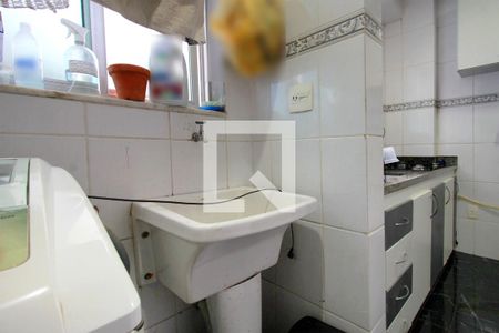 Área de Serviço de apartamento para alugar com 3 quartos, 95m² em Sagrada Família, Belo Horizonte
