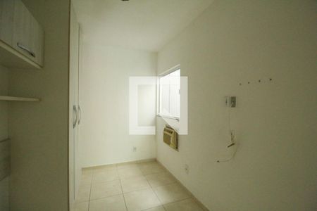 Quarto 1 de casa de condomínio para alugar com 3 quartos, 200m² em Taquara, Rio de Janeiro