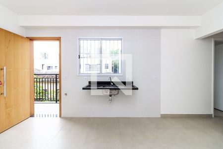 Cozinha de apartamento à venda com 2 quartos, 40m² em Vila Anastácio, São Paulo