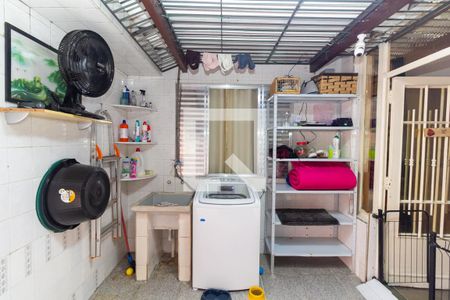 Casa 2 Área de Serviço de casa à venda com 3 quartos, 170m² em Vila Santa Virginia, São Paulo