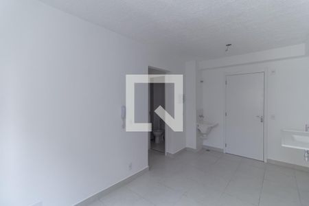 Sala de apartamento para alugar com 2 quartos, 32m² em Vila Ema, São Paulo