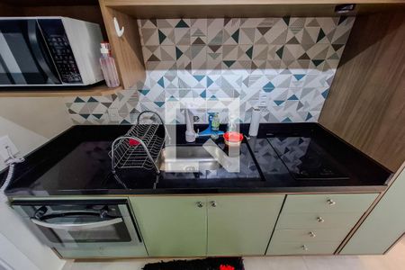 Cozinha de kitnet/studio à venda com 1 quarto, 27m² em Liberdade, São Paulo