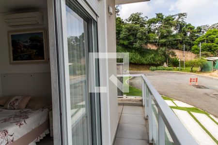 Varanda da Suíte 4 de casa de condomínio à venda com 4 quartos, 368m² em Parque Sinai, Santana de Parnaíba