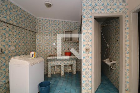 Área de Serviço de casa para alugar com 4 quartos, 297m² em Sumaré, São Paulo