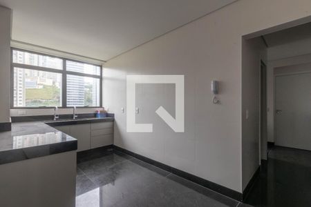 Cozinha de apartamento à venda com 4 quartos, 171m² em Vale do Sereno, Nova Lima