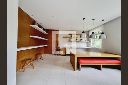 Área comum de apartamento à venda com 2 quartos, 77m² em Vila Pirajussara, São Paulo