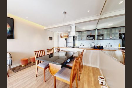 Sala de Jantar de apartamento à venda com 2 quartos, 77m² em Vila Pirajussara, São Paulo
