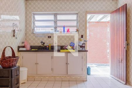 Casa à venda com 6 quartos, 300m² em Jardim Sao Bento, São Paulo