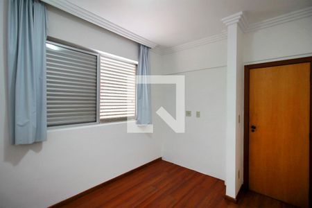 Quarto  de apartamento para alugar com 3 quartos, 99m² em Buritis, Belo Horizonte