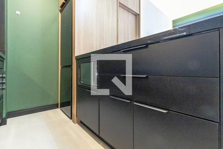 Cozinha de apartamento à venda com 1 quarto, 46m² em Itaim Bibi, São Paulo