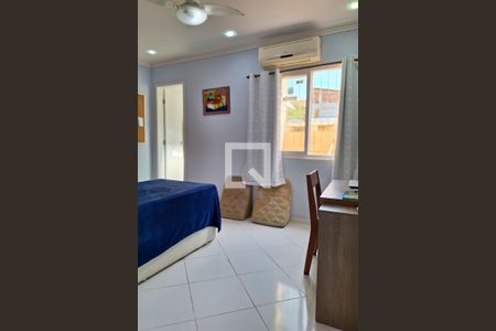 Suíte 1 de casa à venda com 3 quartos, 310m² em Piratininga, Niterói