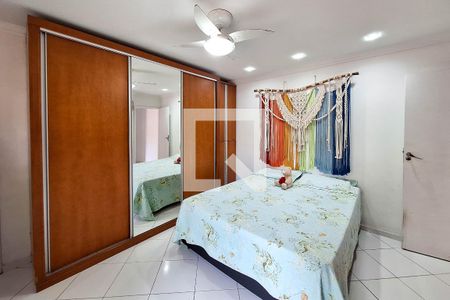 Quarto 1 de casa à venda com 3 quartos, 310m² em Piratininga, Niterói