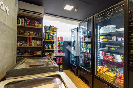 Área comum - mercadinho de apartamento à venda com 2 quartos, 73m² em Itaim Bibi, São Paulo