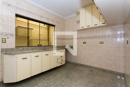 Cozinha de casa de condomínio à venda com 2 quartos, 75m² em Chácara Seis de Outubro, São Paulo