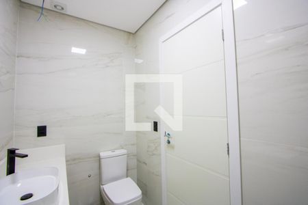 Banheiro do quarto 3 de casa à venda com 3 quartos, 262m² em Jardim Bela Vista, Santo André