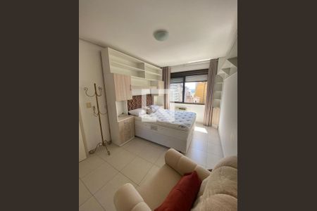 Quarto de apartamento à venda com 1 quarto, 57m² em Centro Histórico, Porto Alegre