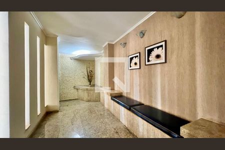 Hall de entrada de apartamento à venda com 4 quartos, 260m² em Buritis, Belo Horizonte