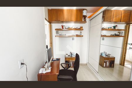 Quarto 2 de apartamento à venda com 2 quartos, 49m² em Parque Peruche, São Paulo