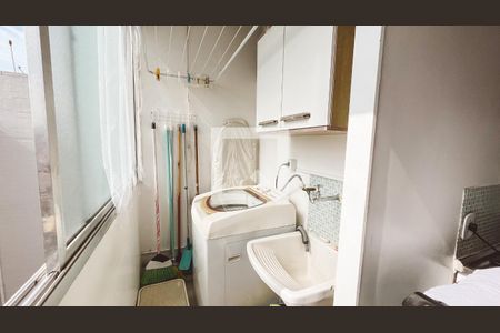 Área de Serviço de apartamento à venda com 2 quartos, 49m² em Parque Peruche, São Paulo