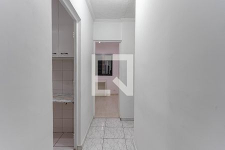 Corredor  de apartamento para alugar com 3 quartos, 66m² em Jardim Melo, Diadema
