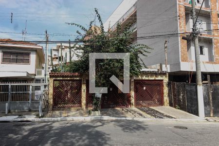 Fachada de casa à venda com 3 quartos, 248m² em Vila Isolina Mazzei, São Paulo