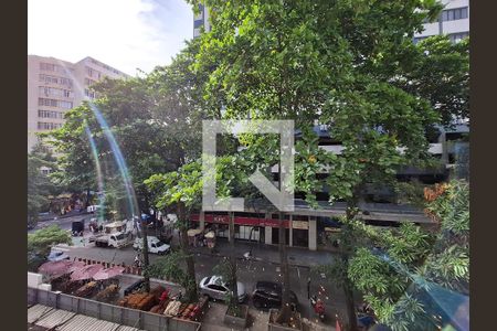 Vista da sala de apartamento à venda com 2 quartos, 68m² em Flamengo, Rio de Janeiro