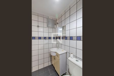 Banheiro Suíte de apartamento para alugar com 1 quarto, 39m² em Vila Nova, Porto Alegre