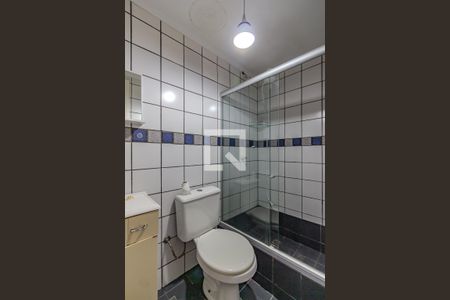Banheiro Suíte de apartamento para alugar com 1 quarto, 39m² em Vila Nova, Porto Alegre