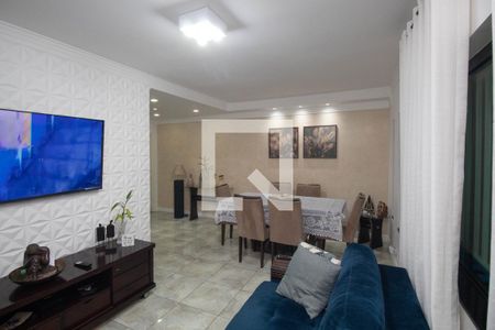 Sala de casa à venda com 4 quartos, 250m² em Vila Isolina Mazzei, São Paulo