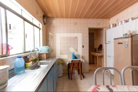 Foto 19 de casa à venda com 3 quartos, 185m² em Jardim Fernandes, São Paulo